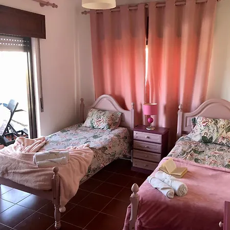 Holiday home Alojamento Santa Helena A dos Cunhados