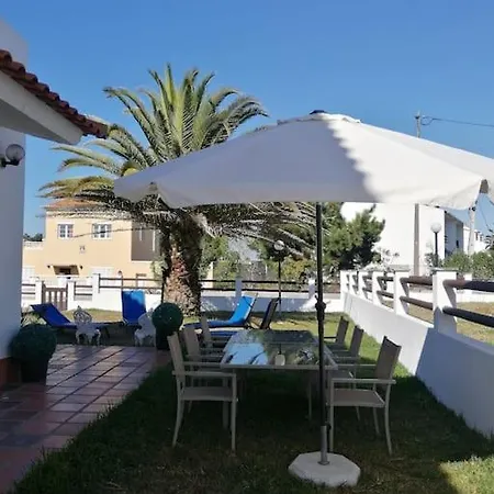 Alojamento Santa Helena אה דוס קונהאדוס