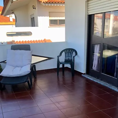 בית נופש Alojamento Santa Helena *