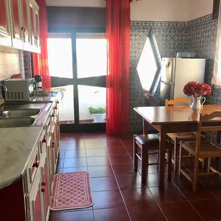 Alojamento Santa Helena בית נופש אה דוס קונהאדוס