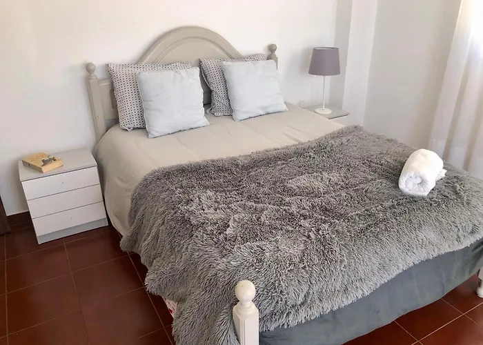 Alojamento Santa Helena בית נופש *